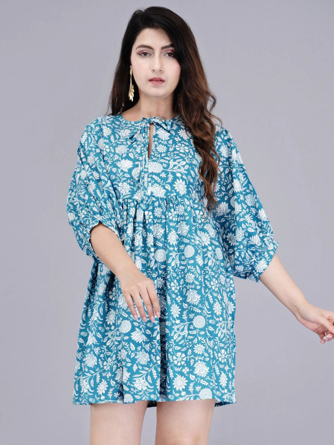 DMPRSN ATTIRE Women Floral Printed Fit and Flare Dress