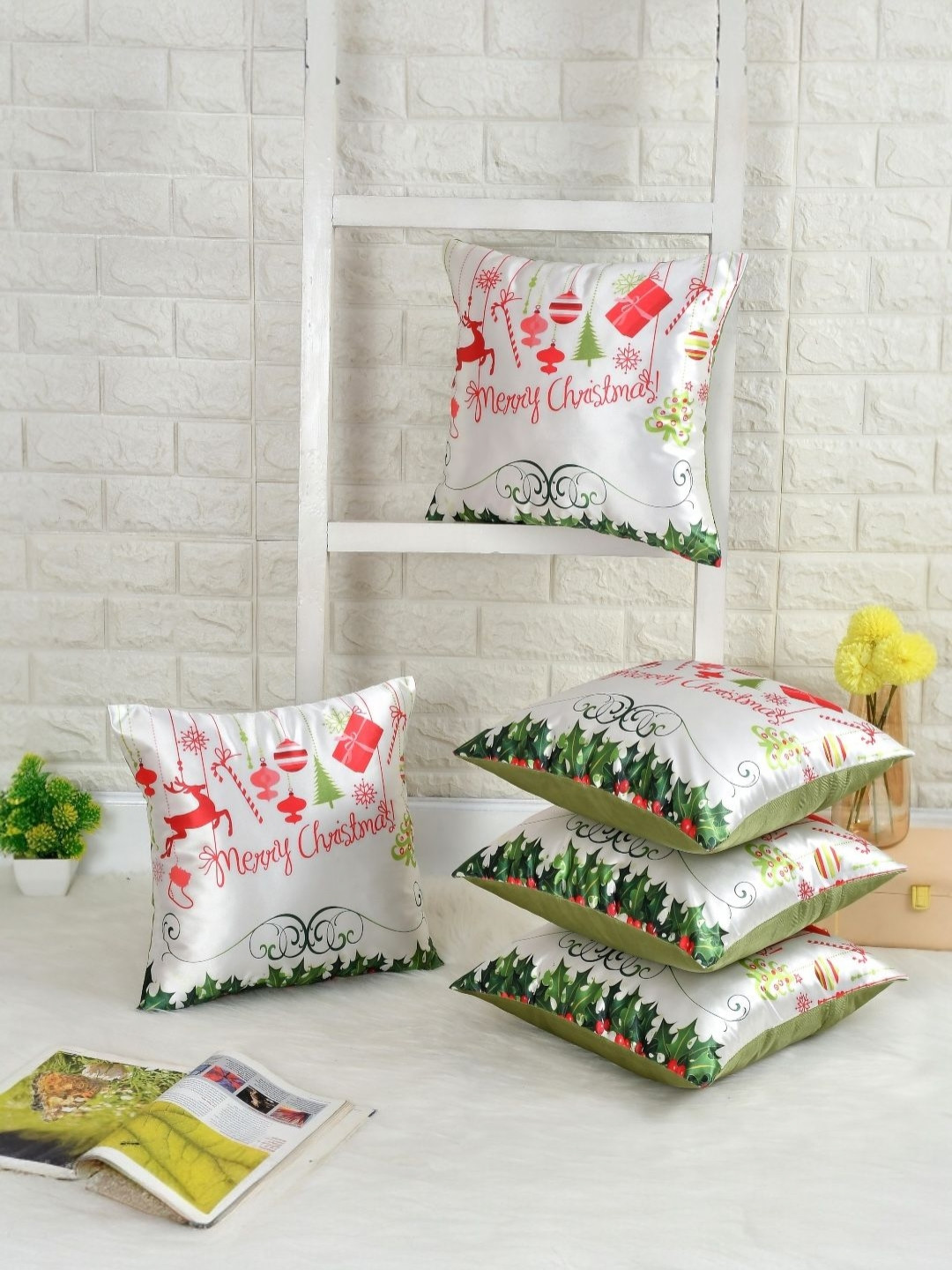 BIGGER FISH White 5 Pieces Graphic Printed Square Cushion Covers