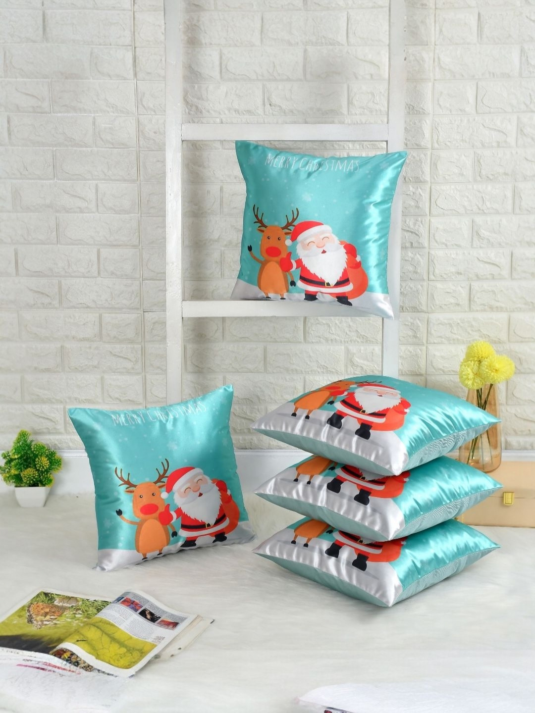 BIGGER FISH Christmas Graphic Polyester Lightweight 5 Pcs Cushion Covers - 15.7 x 15.7 In