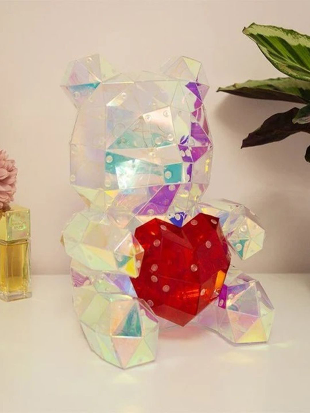 MUREN Glowing Teddy Bear with Heart LED Multicoloured Crystal Glossy Living Room Medium Showpiece - 7.1 Inches