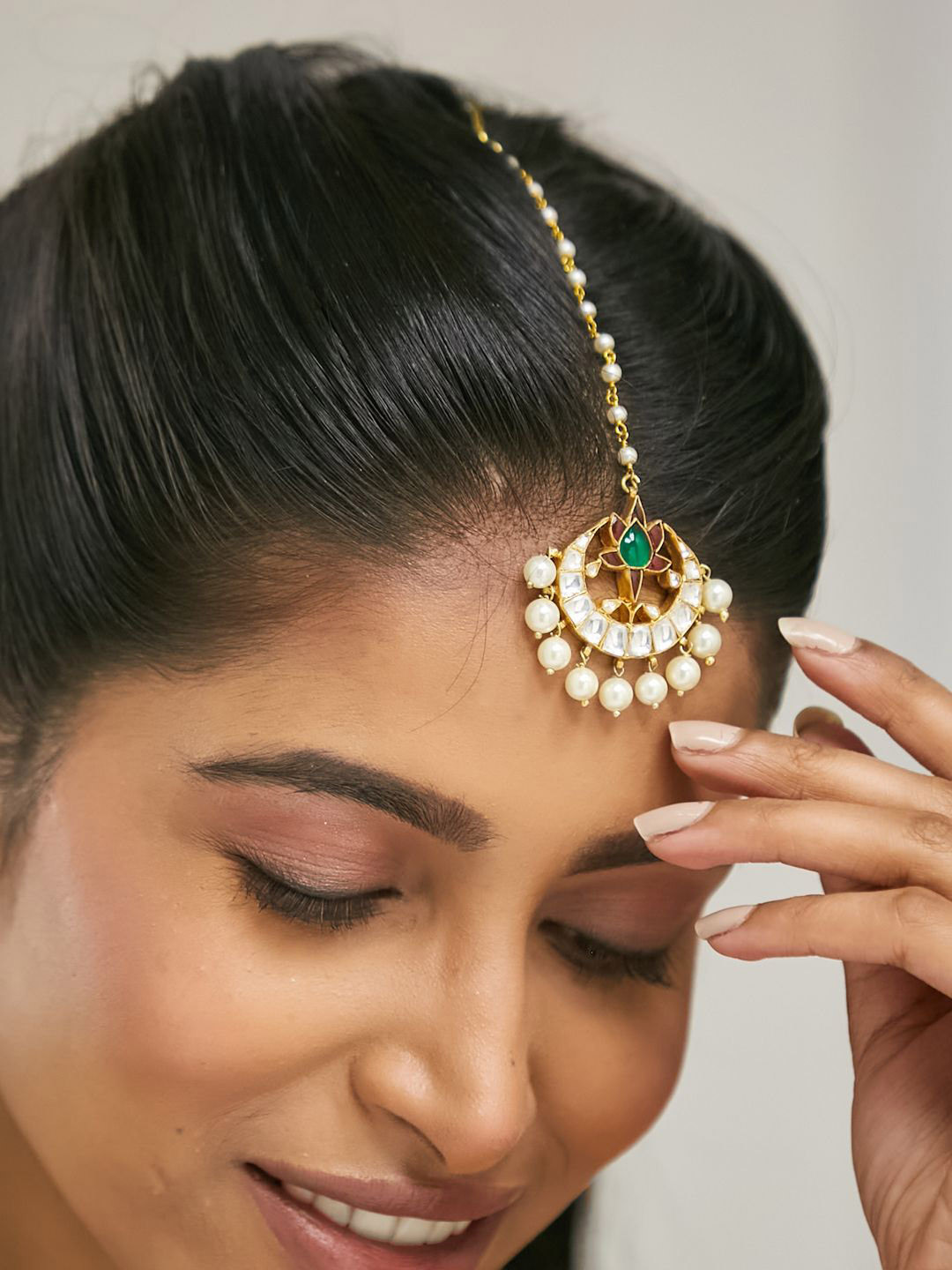 Nuyug  22K Gold-Plated Green Stone & Kundan Studded Pearl Drop Maang Tikka Head Jewellery
