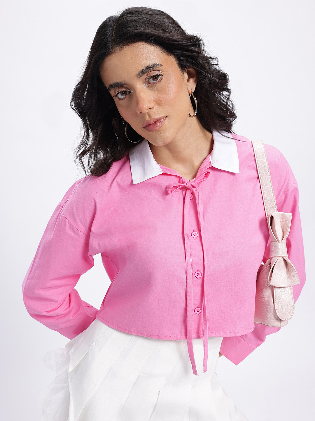 glitchez Contrasting Collar Tie-Up Detail Drop-Shoulder Sleeves Crop Boxy Fit Shirt