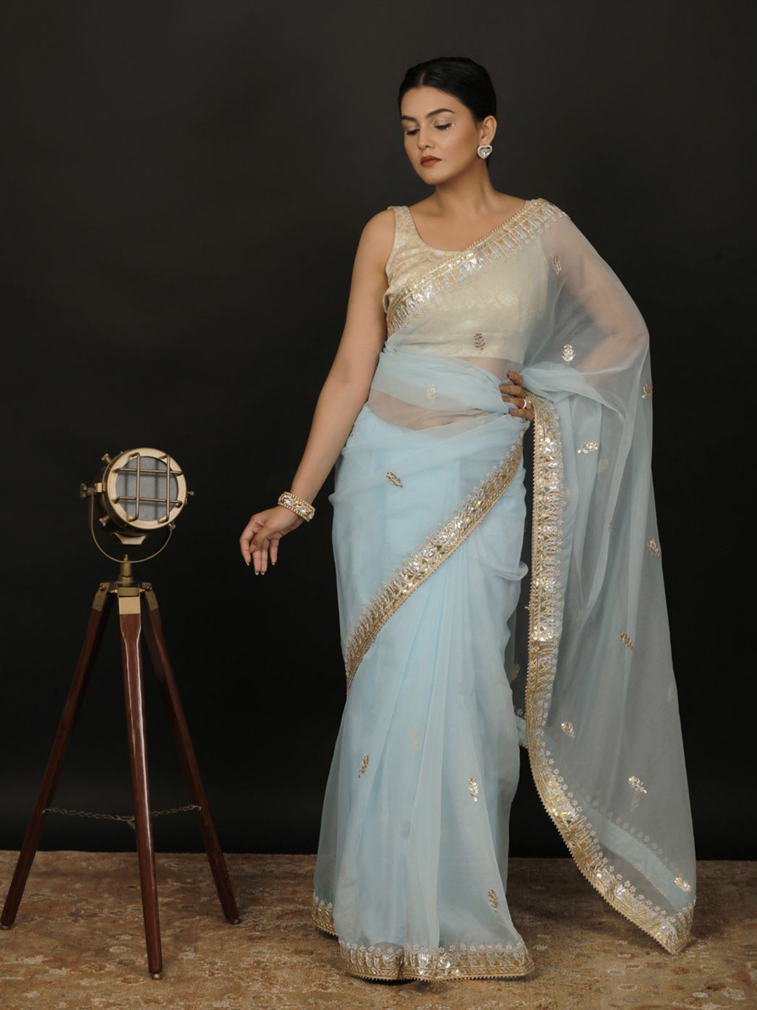 Geroo Luxe Embellished Gotta Patti Organza Heavy Work Saree