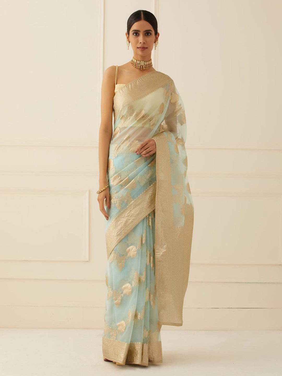 Geroo Luxe Blue Woven Design Zari Organza Saree