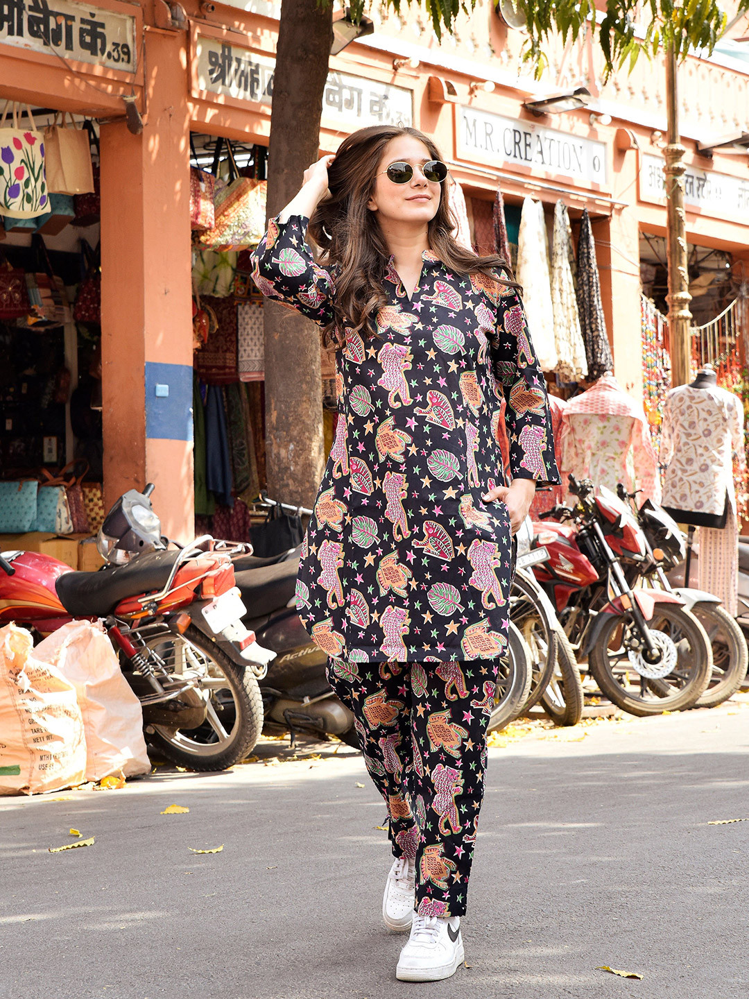 DIMPLE DESIGN STUDIO Mandarin Collar Printed Pure Cotton Top With Trouser