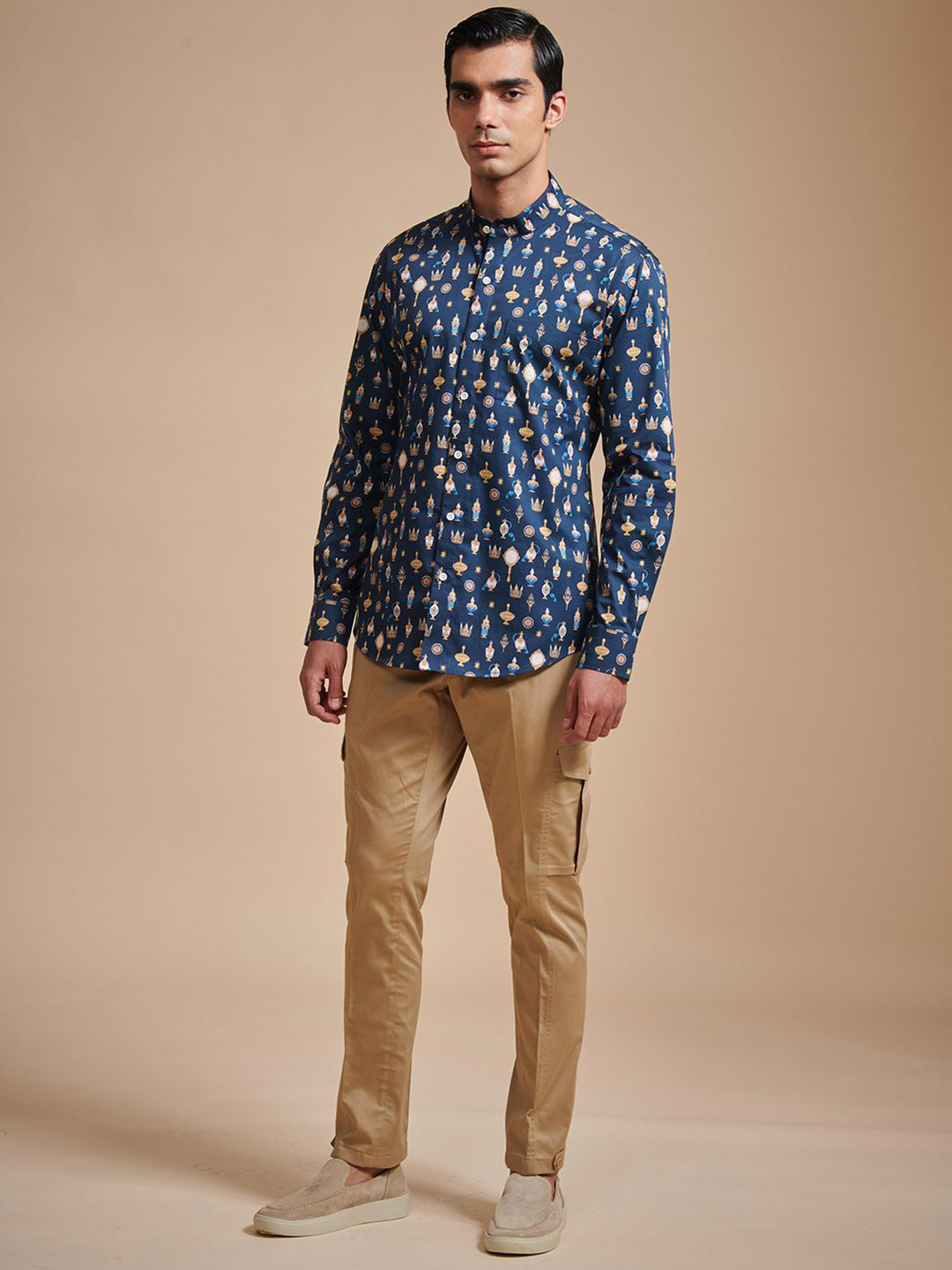 RR Blue Men Band Collar Conversational Printed Cotton Casual Shirt