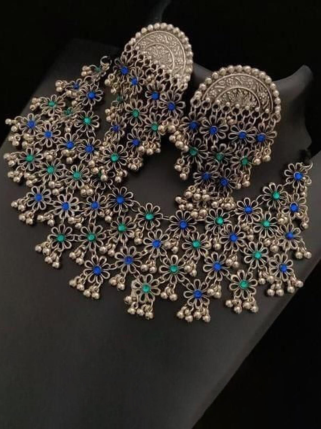 Oxidized Heaven Sliver-Plated Textured Stone Studded & Beaded Jewellery Set
