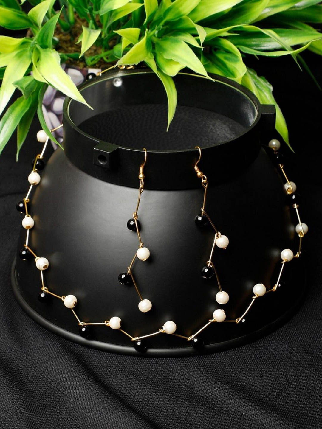 Oxidized Heaven Gold-Plated Beaded Jewellery Set