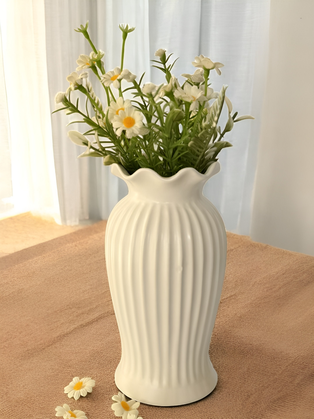 Art Street White Glossy Ceramic Origami Decorative Flower Vase