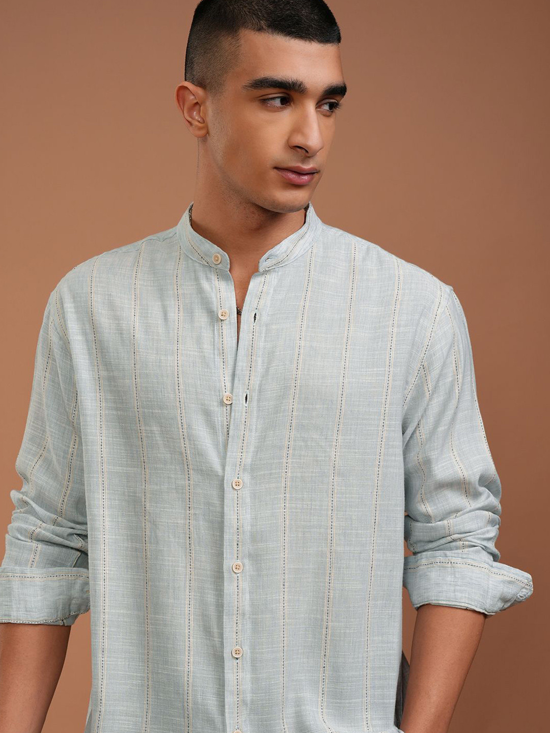 HIGHLANDER Men Chinelle Yarn Textured Striped Mandarin Collar Relaxed Shirt