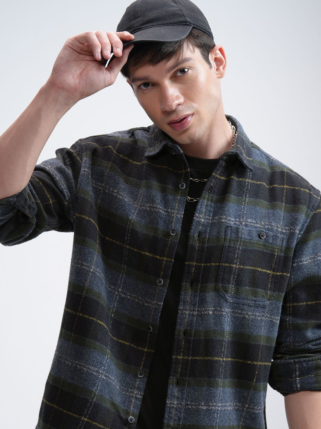 HIGHLANDER Men Grindle Yarn Textured Relaxed Shirt