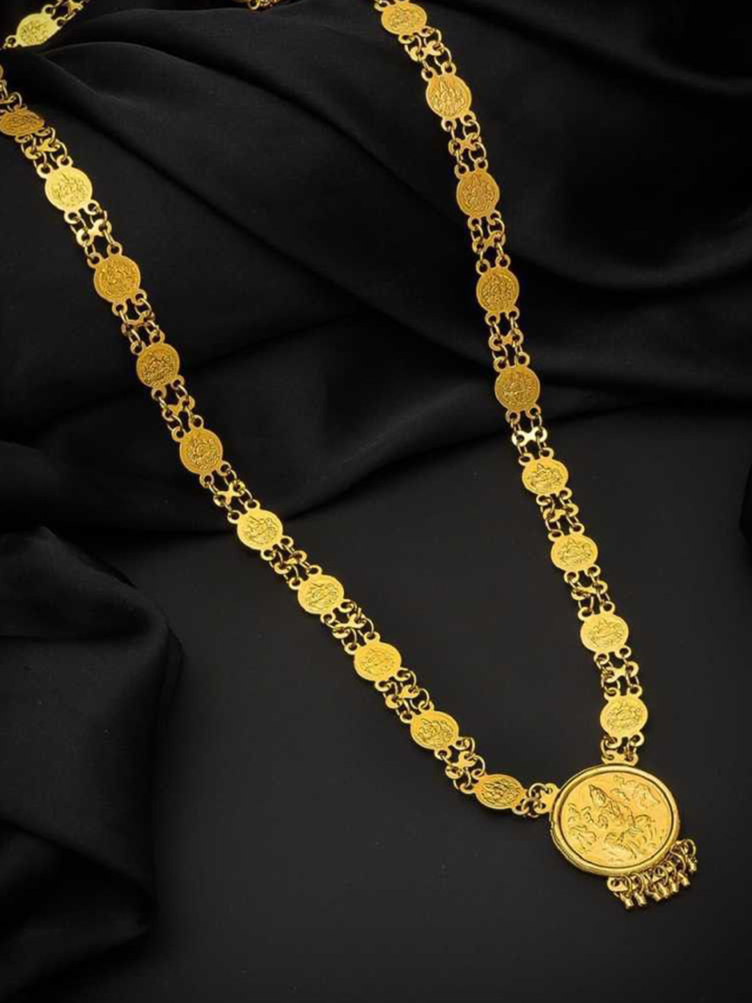 PINAAKA DARINI Gold Plated Temple Coin Necklace
