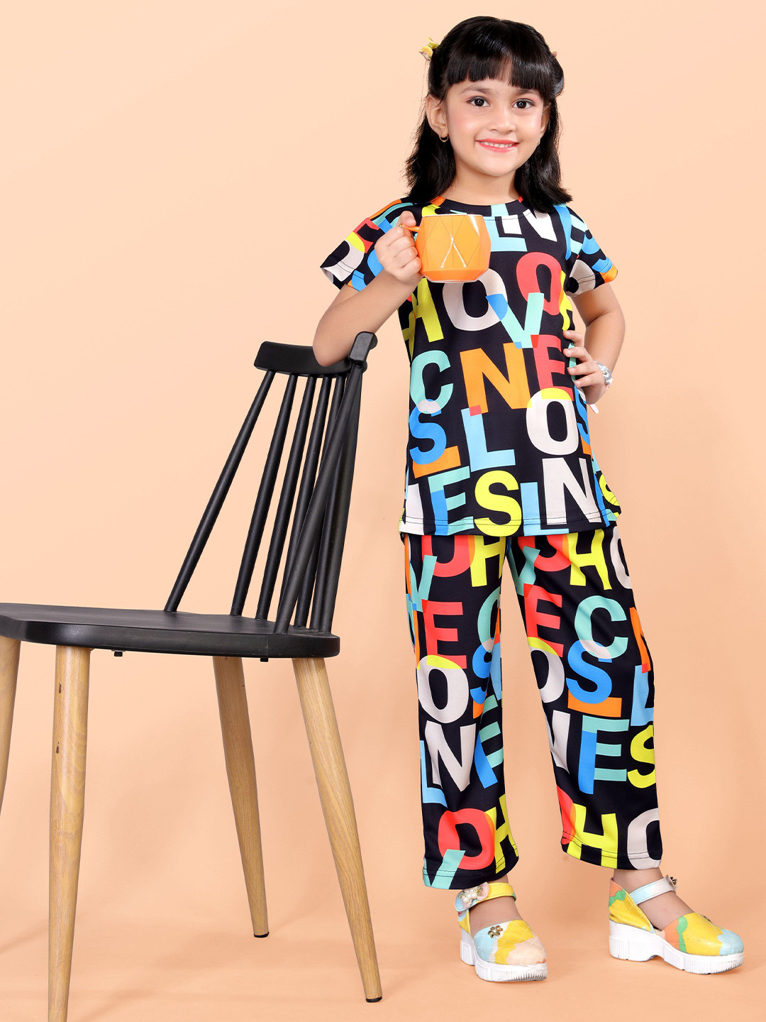 FEBVIBE Girls Printed T-shirt with Pyjamas