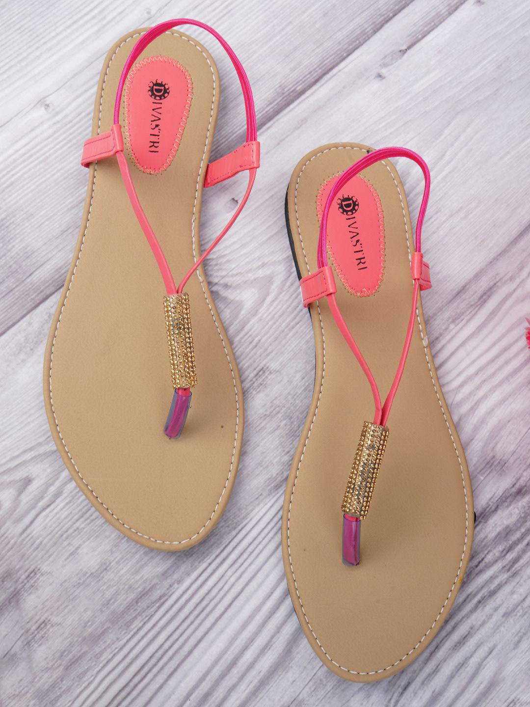 DIVASTRI Women T-Strap Flats