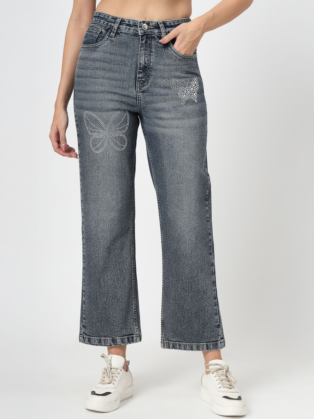 COSMIC TRIO Women Straight Fit Light Fade Embellished Stretchable Jeans