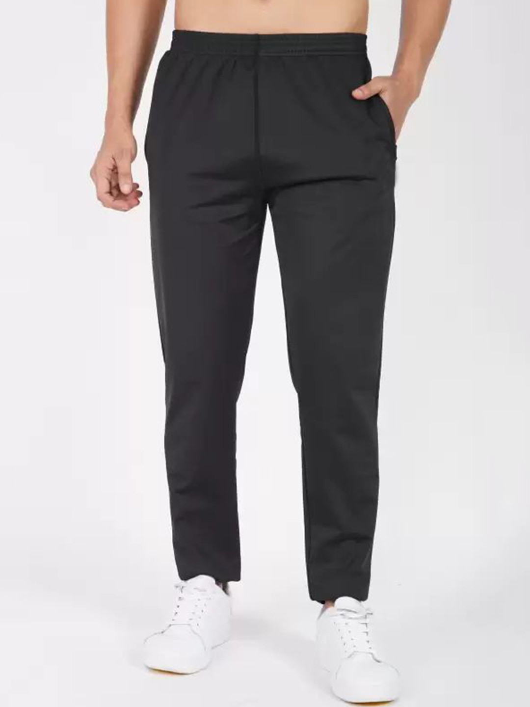 Apraa & Parma Men Mid Rise Track Pant