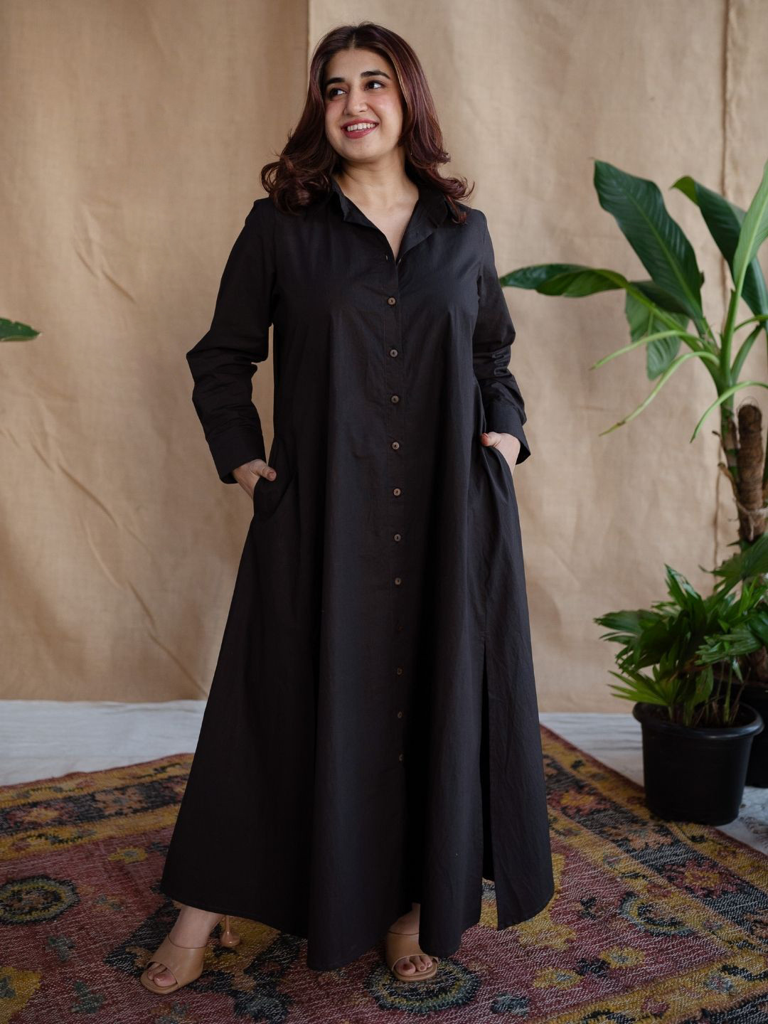 THE INDIAN ETHNIC CO Embroidered Poplin Cotton Maxi A-Line Dress