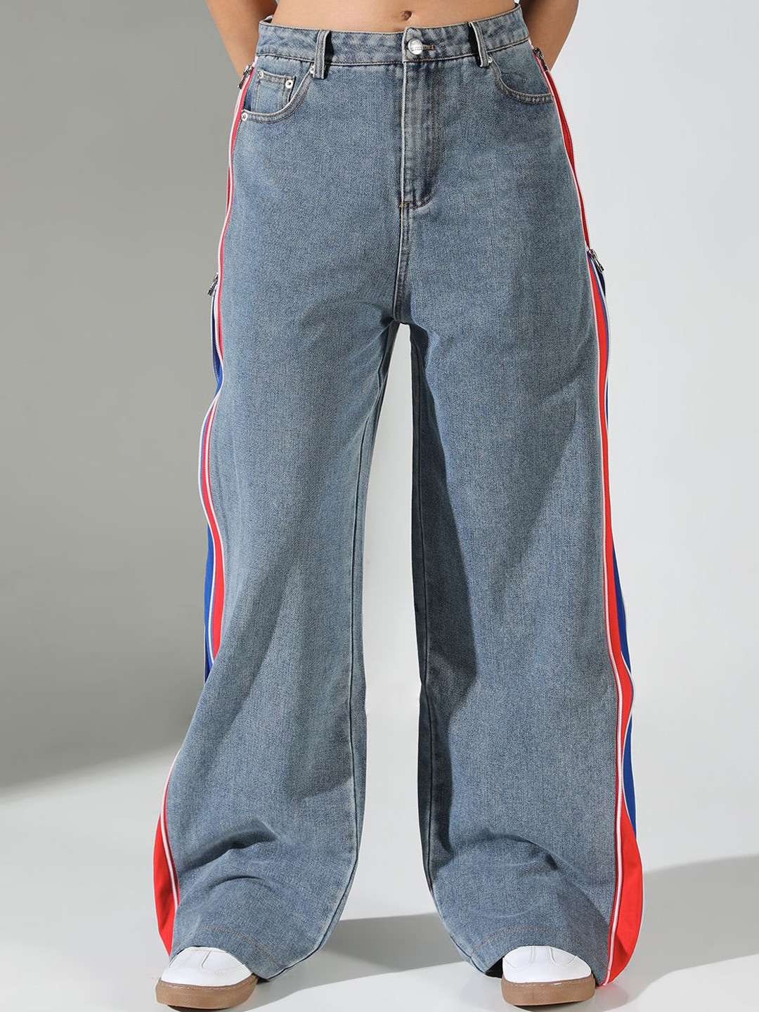 SHOWOFF Women Comfort Wide Leg Light Fade Acid Wash Jeans