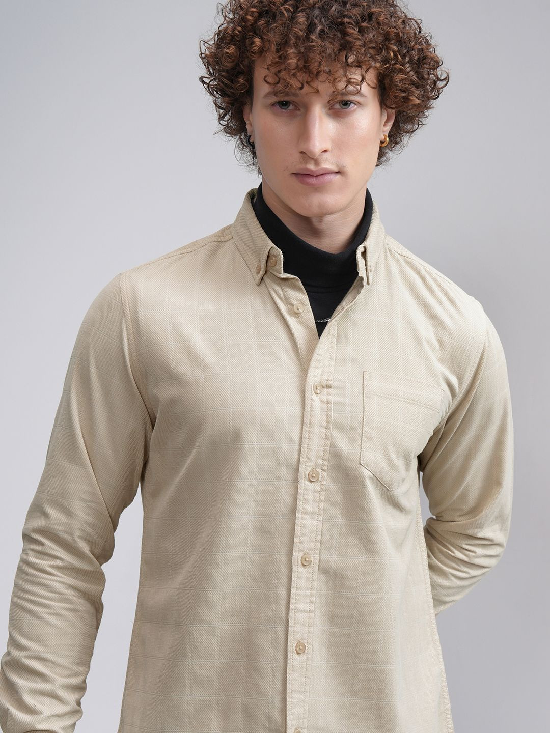 HIGHLANDER Men Button-Down Collar Textured Cotton Slim Fit Casual Shirt