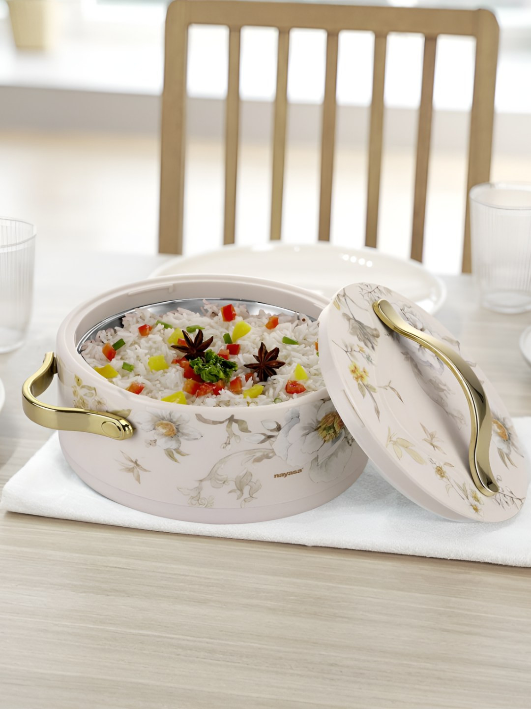 Nayasa Bethany White Insulated Inner Stainless Steel Casserole 2L