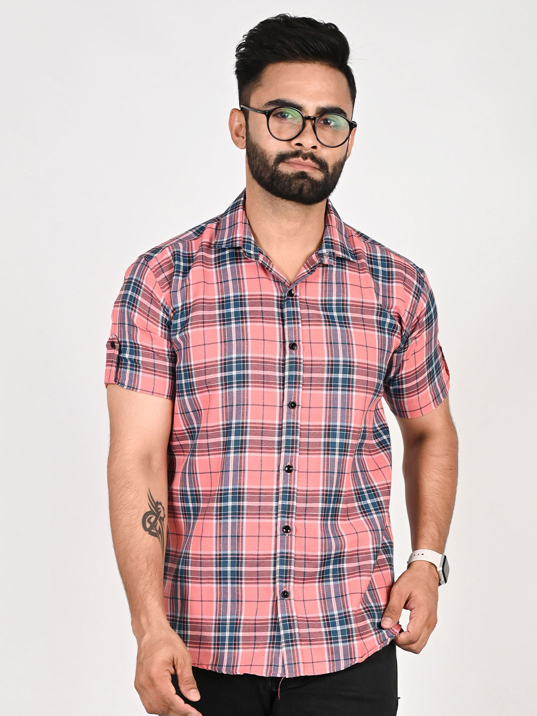 Tanip Men Speread Collar Checked Cotton Casual Shirt
