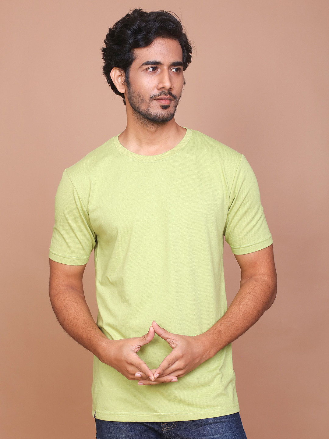 RAVINIK Men Solid Round Neck Cotton Slim Fit T-shirt