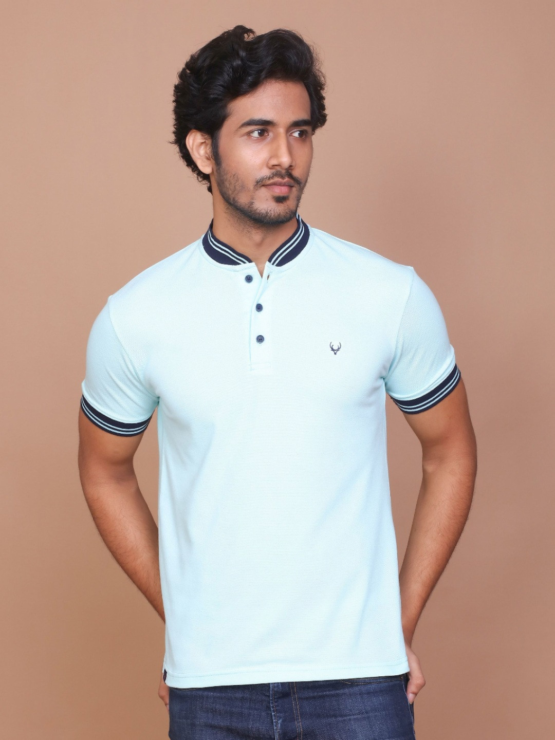 RAVINIK Men Brand Logo Mandarin Collar Slim Fit T-shirt