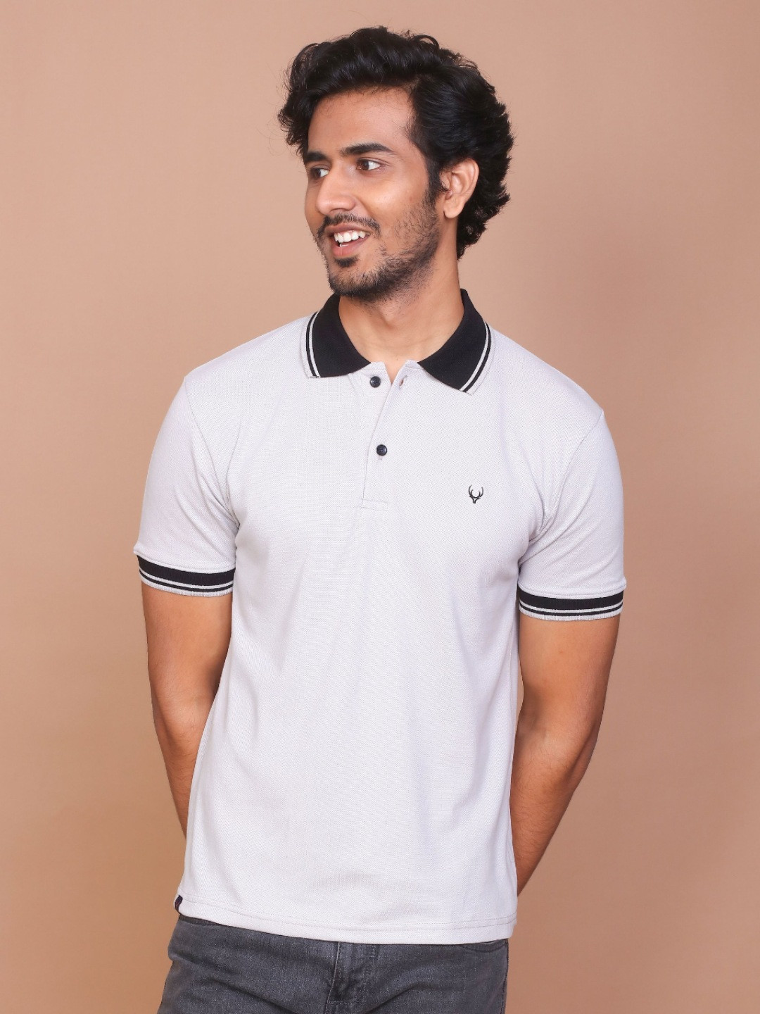 RAVINIK Men Brand Logo Polo Collar Slim Fit T-shirt