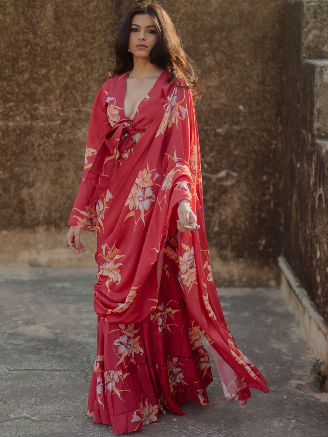 BAARO MASI Floral Printed Draped Saree with Blouse