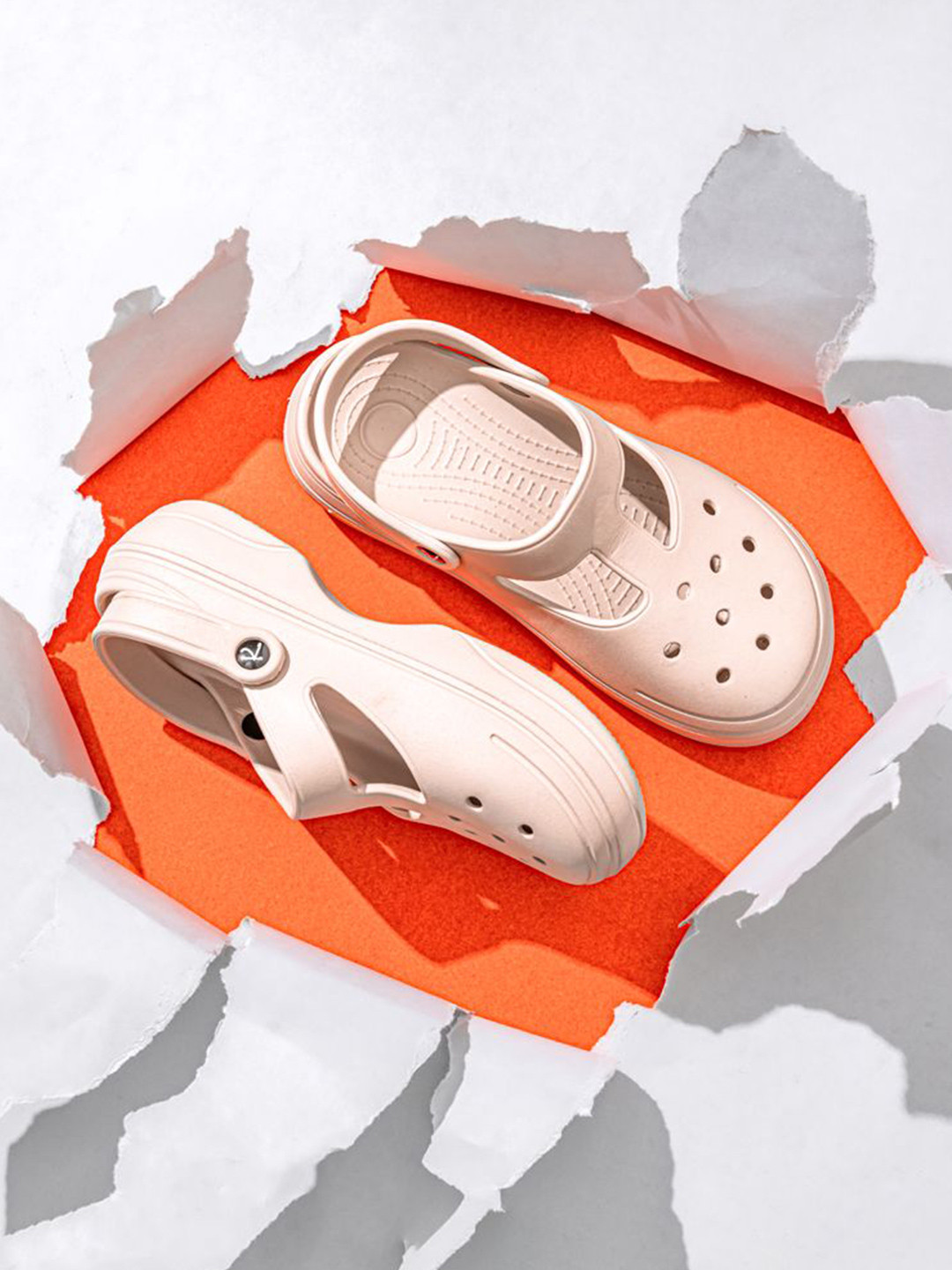 Indifeet Women Beige Waterproof Casual Rubber Clog Shoes