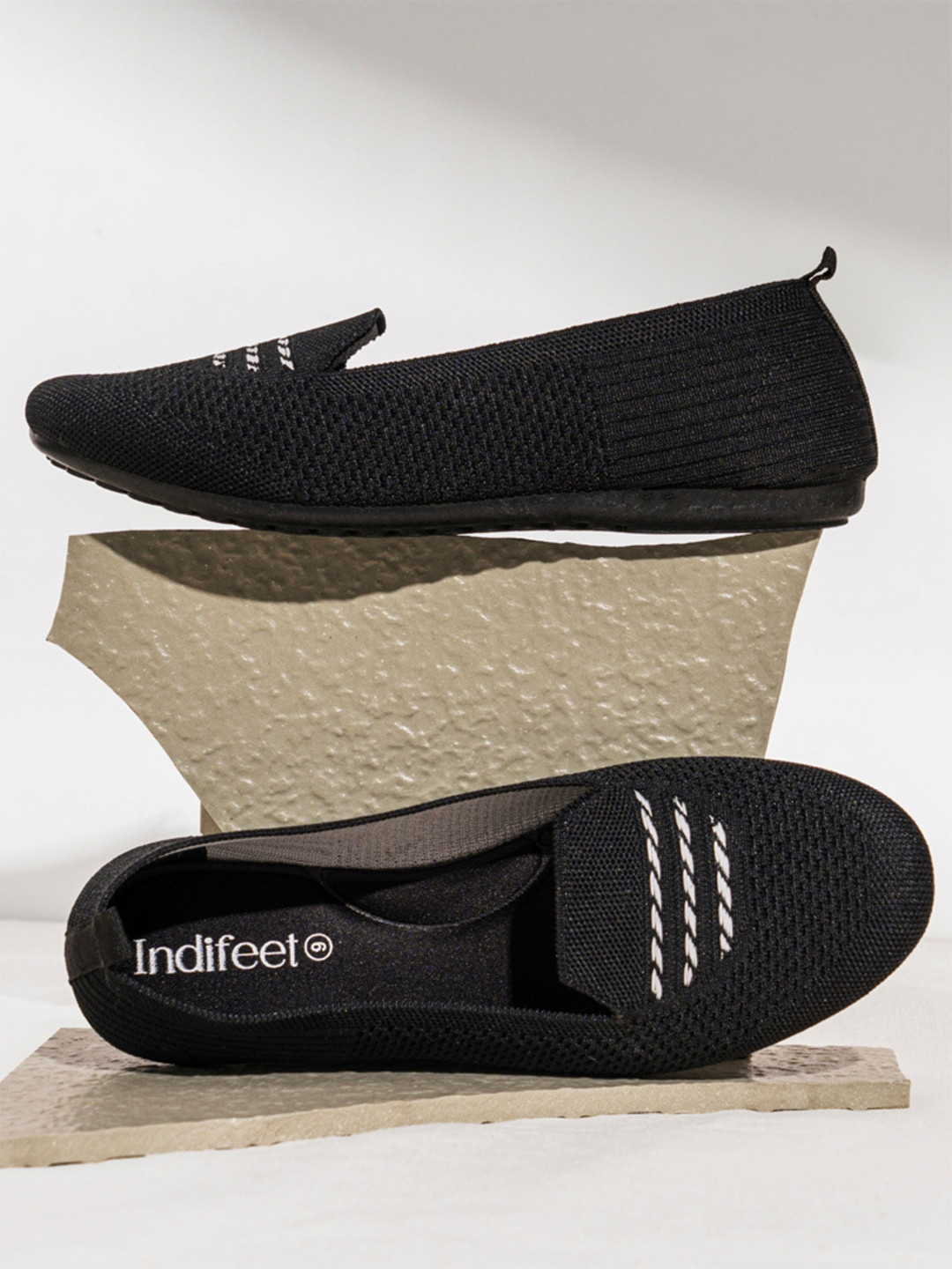 Indifeet Women Round Toe Slip-On Flats