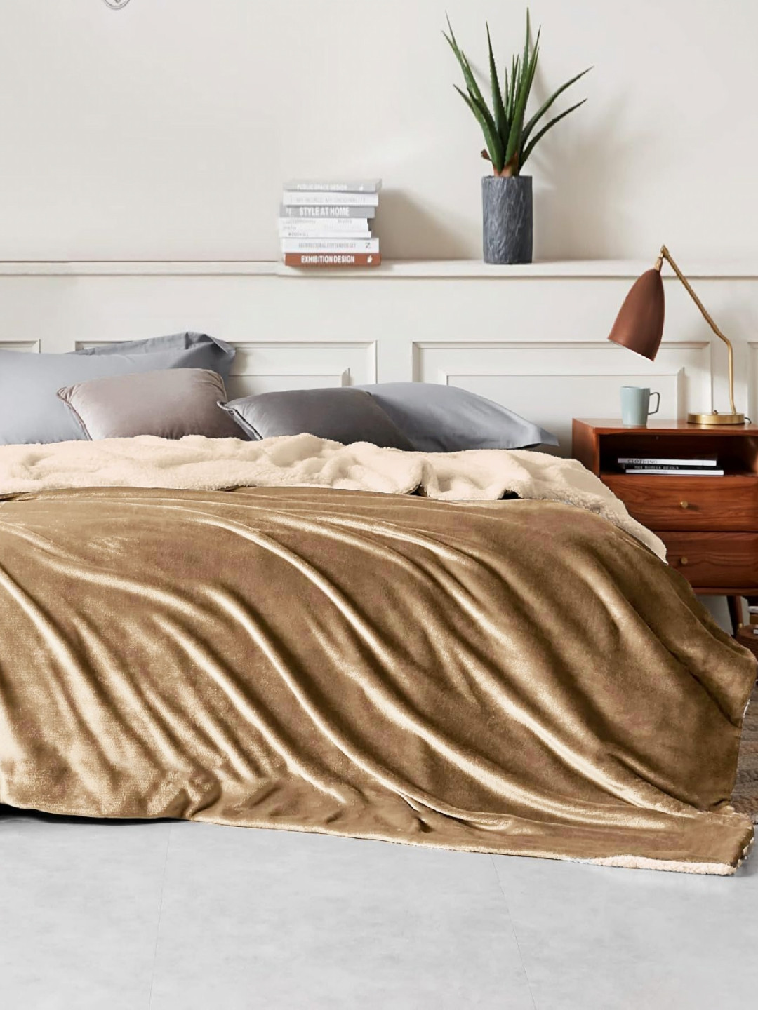 THE little BIG STORE Camel Brown Fleece 500 GSM Flannel & Sherpa Reversible Bed Dohar