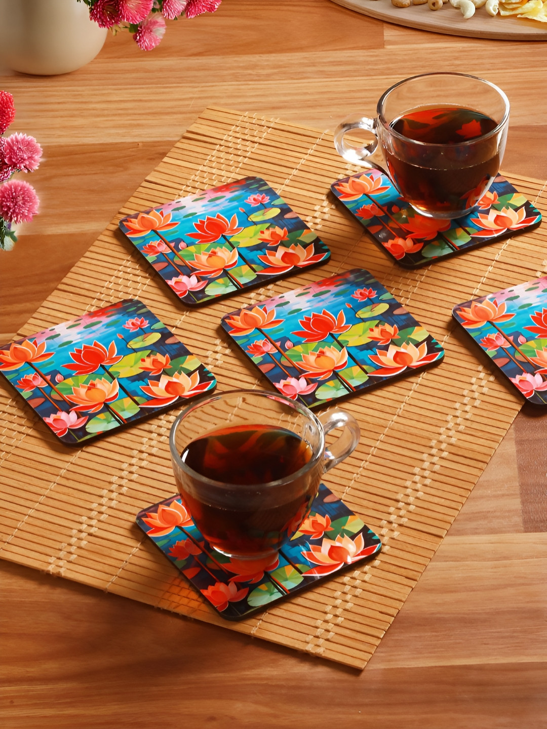 Homspurts Red & Green 6 Pieces Lotus Flowers Printed Wooden Square Coasters
