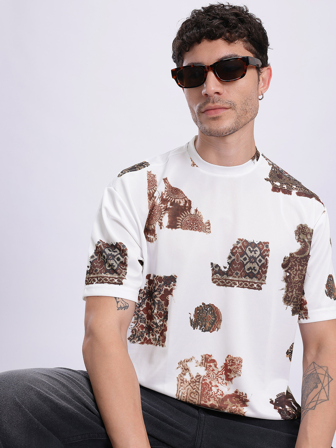 Abstract Printed Relaxed Fit Drop-Shoulder T-shirt