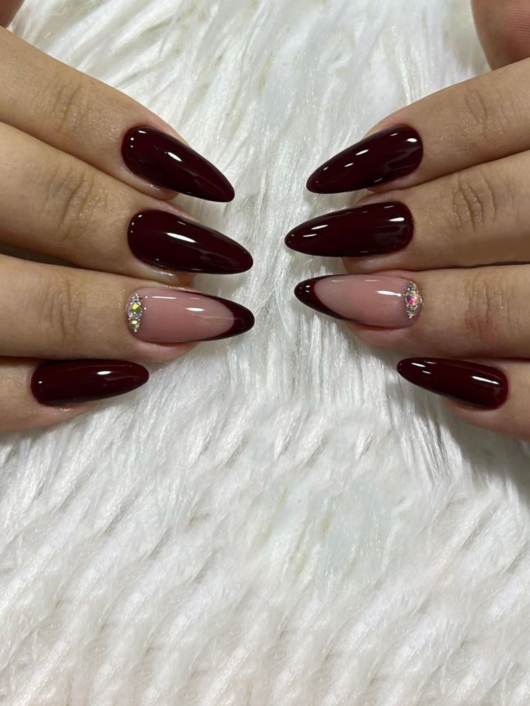 AMOK STORE Set Of 12 Reusable Artificial Nails With Application Kit - Maroon KUN181