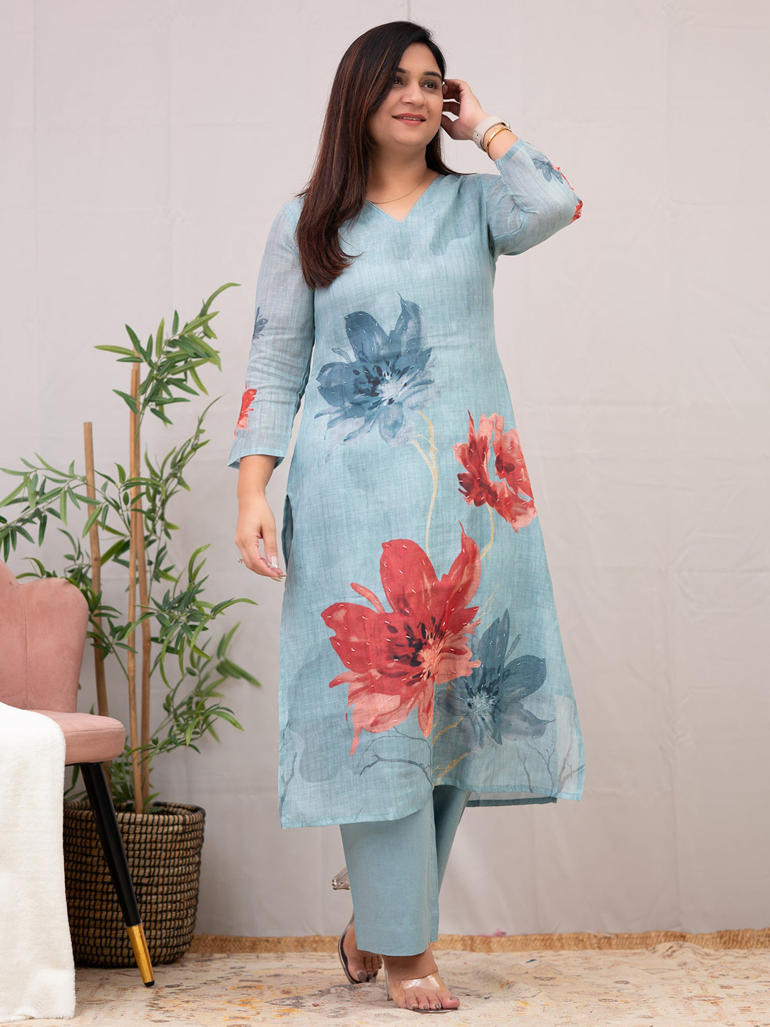 KALINI Floral Printed Straight Kurta with Trousers