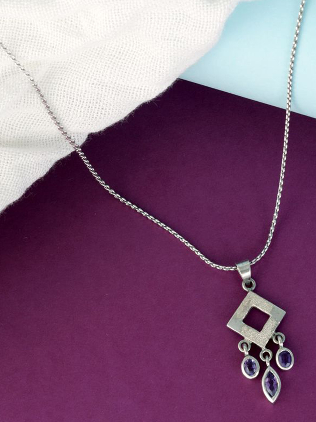 Tuanz Silver Jewelry Unisex Yuva Signia 925 Silver Rhodium-Plated CZ-Stone Studded Pendant