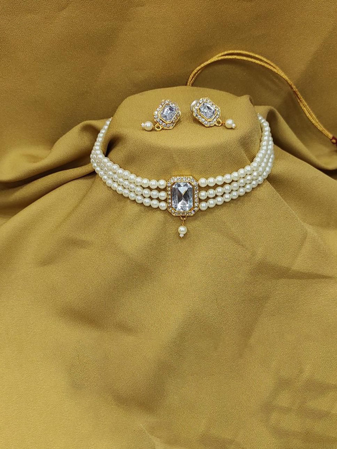 JMBW INTERNATIONAL Gold Plated Pearl Beaded Jewellery Set