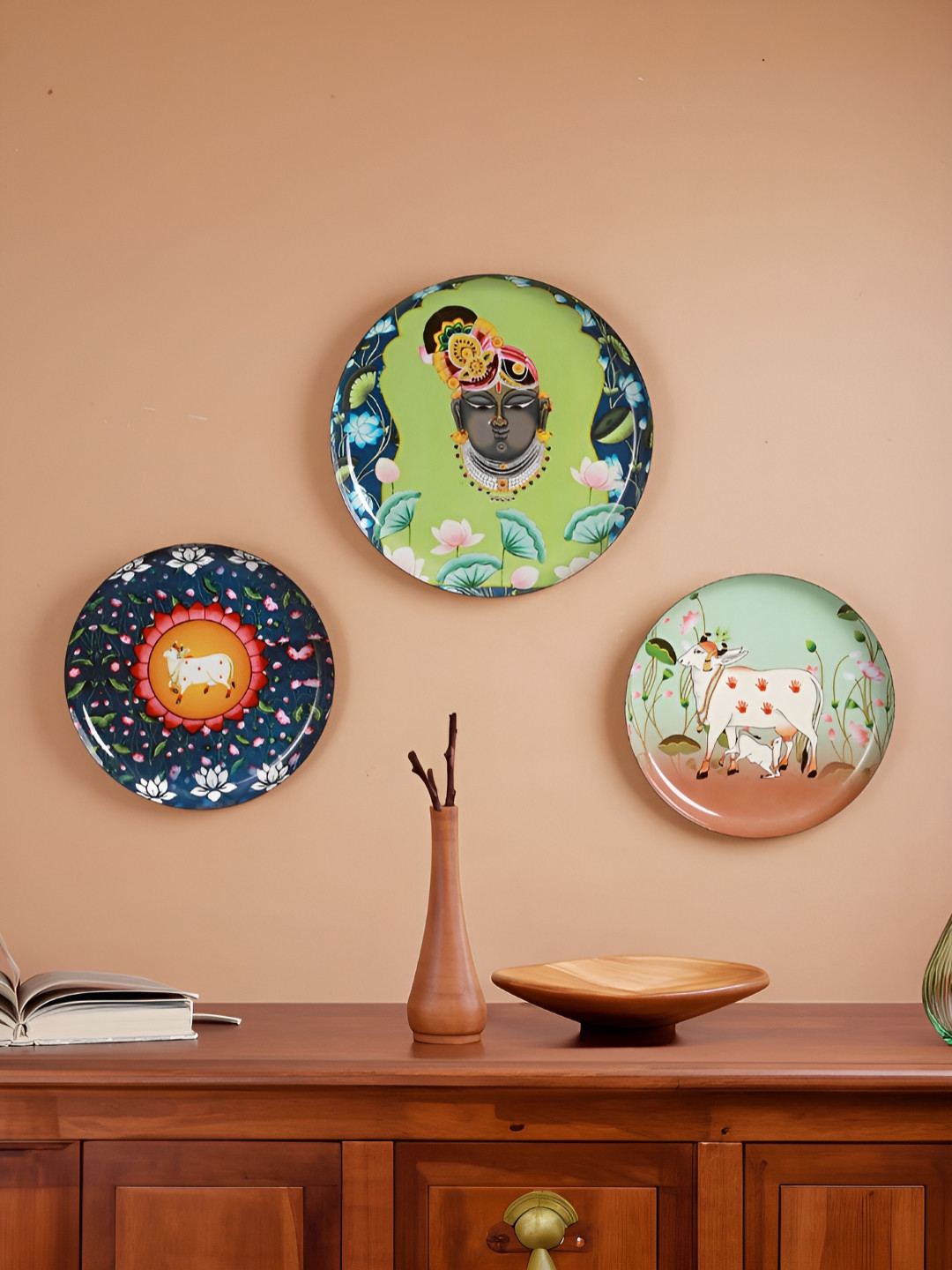 Homspurts Pichwai Wall Plates Metal Floral Glossy Hanging Hall 3Pcs -10In