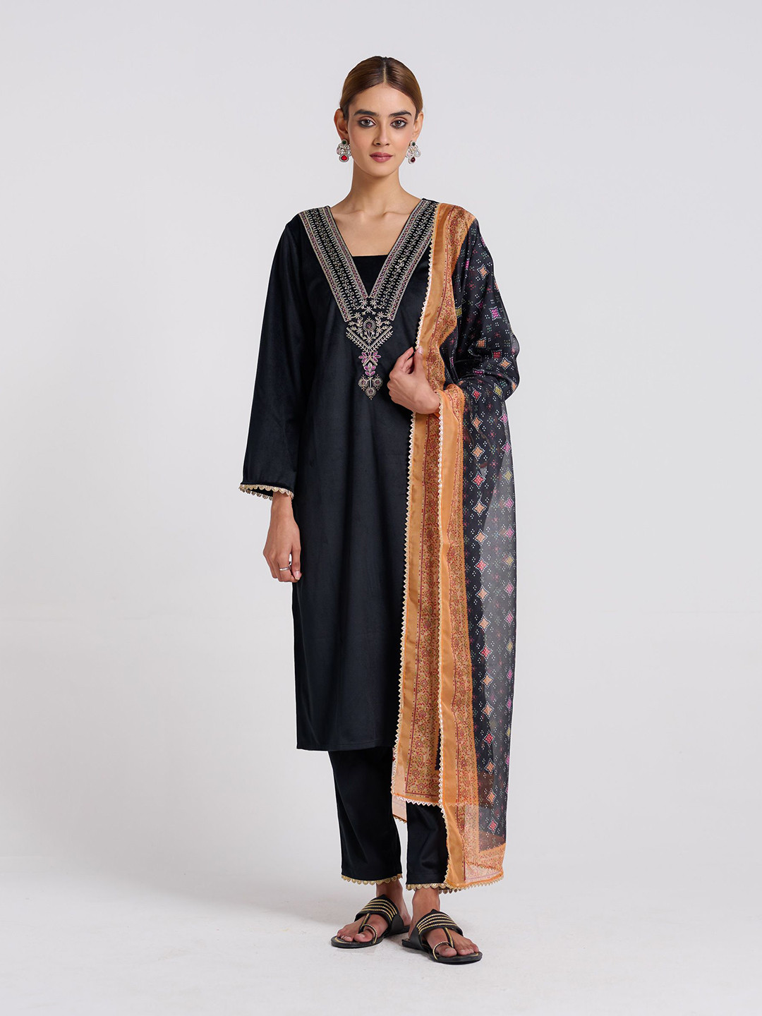 Rustorange Zareen Floral Embroidered Regular Gotta Patti Velvet Kurta & Trousers & Dupatta