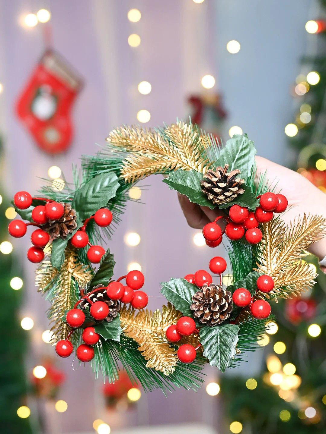 MARKET99 Green & Red Christmas Wreath Festive Decor