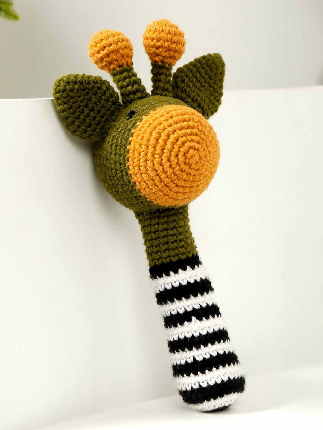 LITTLE GINNIE Cotton Giraffe Rattle Soft Toy