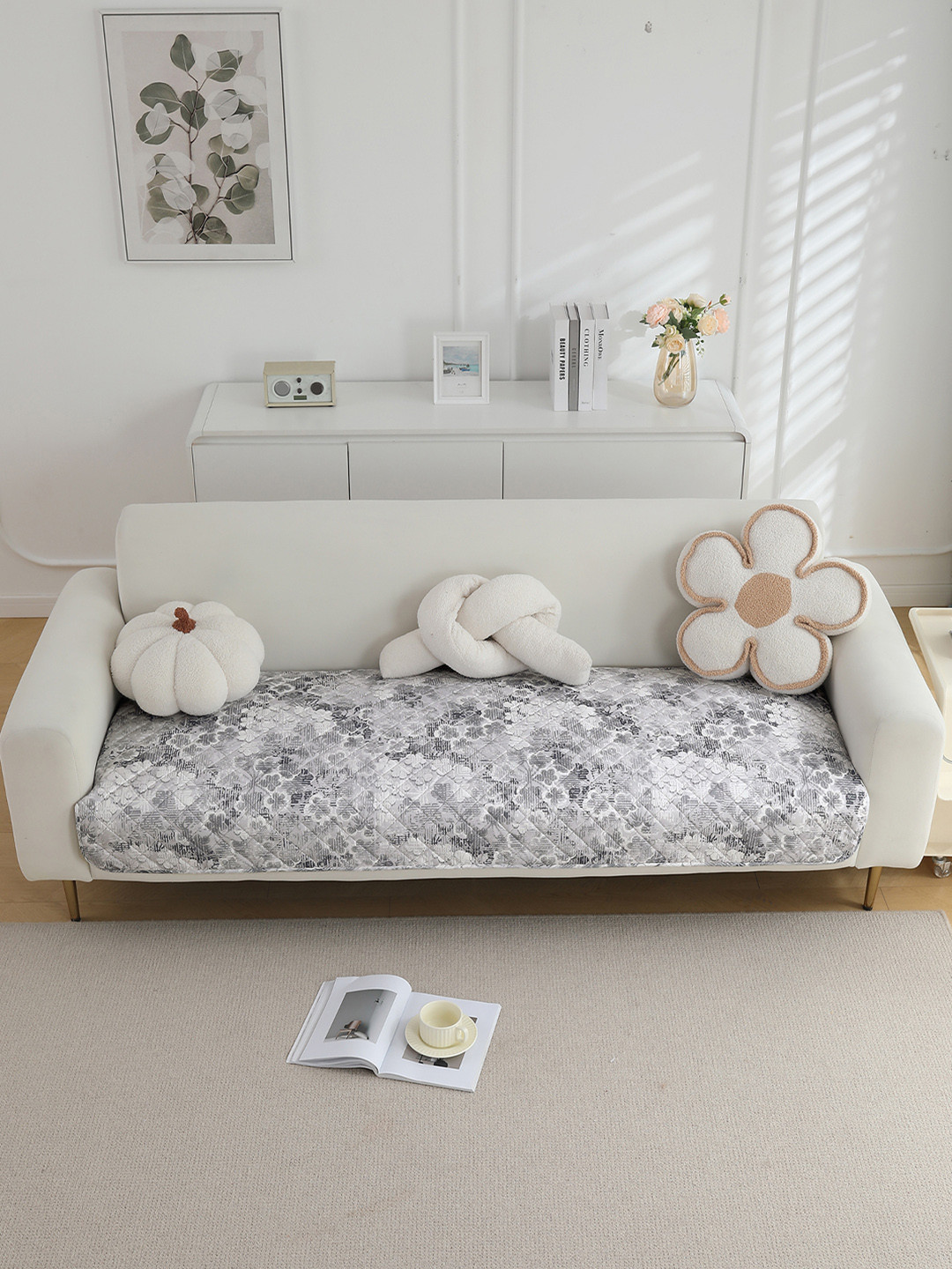 HOKIPO Grey & White Printed Waterproof Quilted 150 cm Sofa Seat Mats