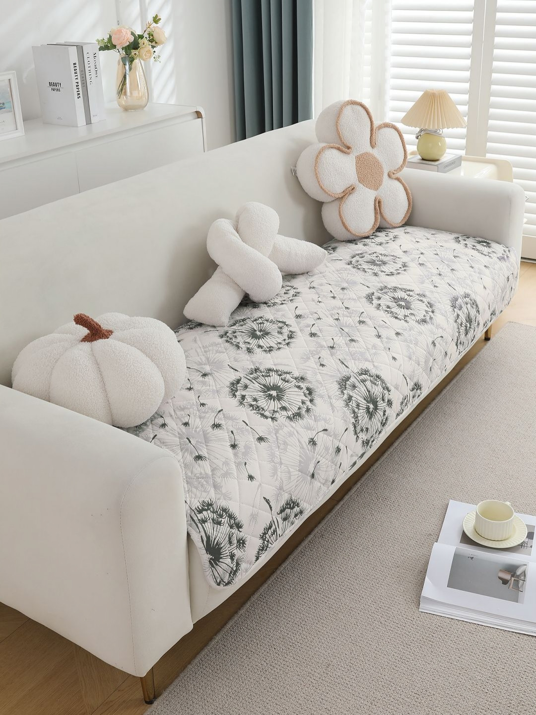 HOKIPO Grey & White Printed Waterproof Quilted 110 cm Sofa Seat Mat