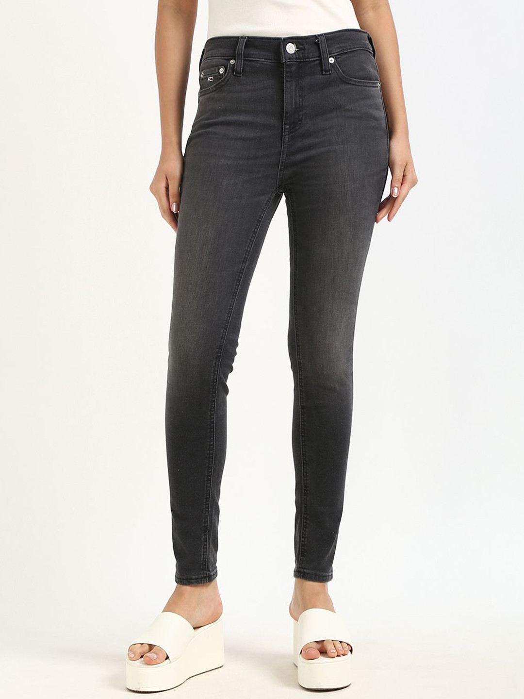 Tommy Hilfiger Women Light Fade Mid-Rise Stretchable Jeans