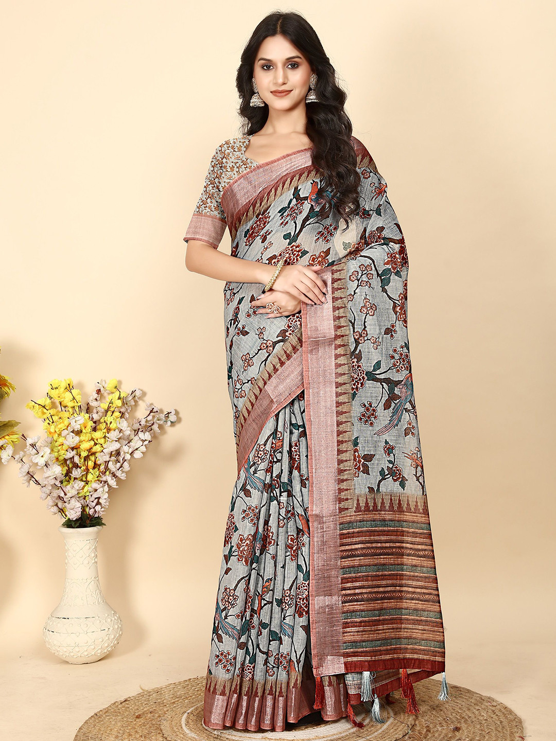 J 6 DESIGNER Floral Zari Block Print Saree