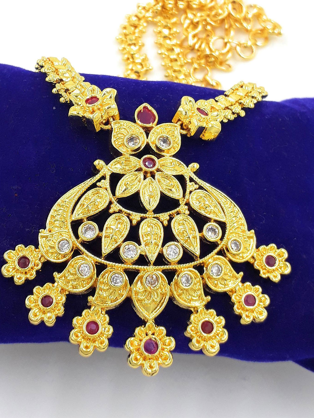 Anujeet Fashion Hub Gold-Plated American Diamond Necklace