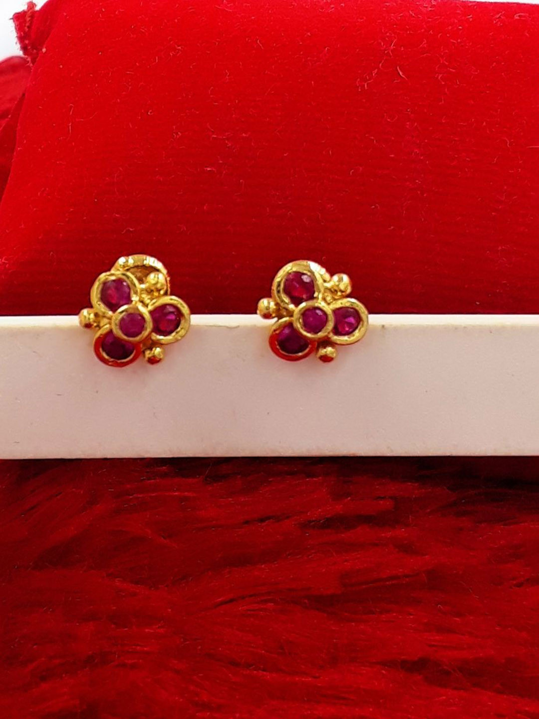 Anujeet Fashion Hub Gold-Plated American Diamond Studded Floral Studs
