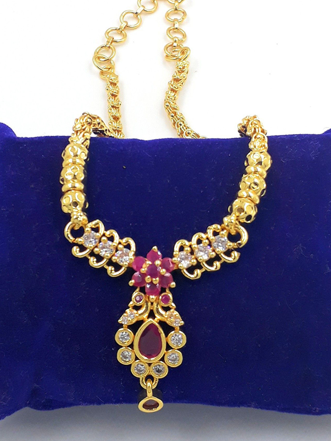 Anujeet Fashion Hub Gold-Plated Cubic Zirconia Necklace