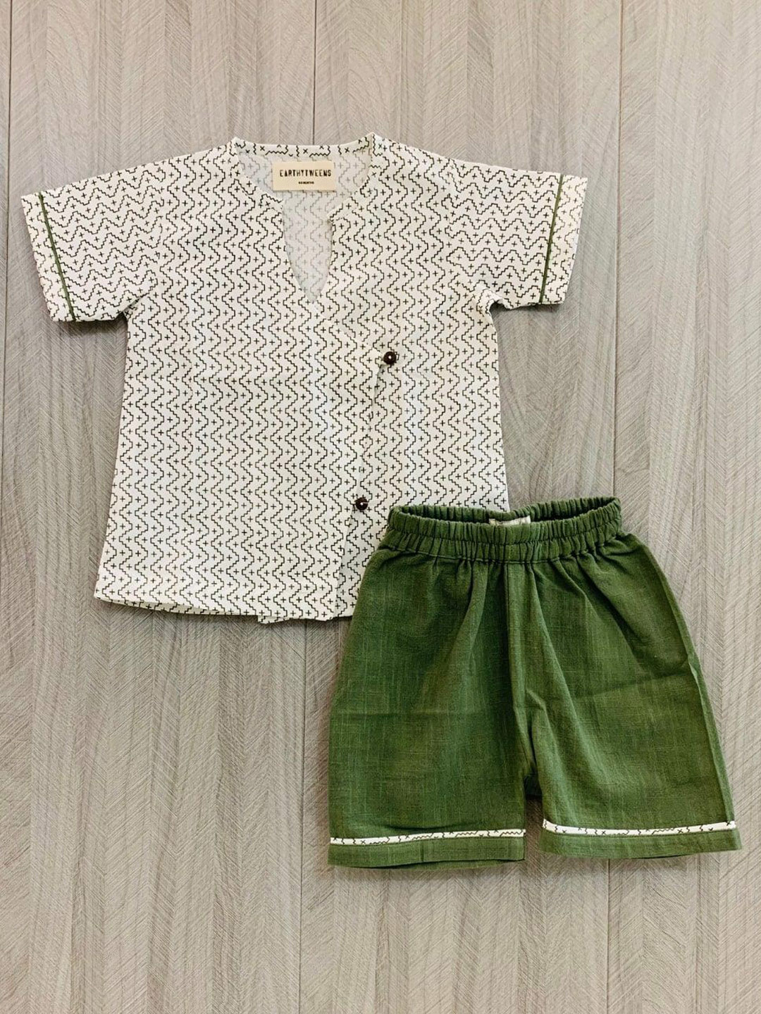 EARTHY TWEENS Boys Round Neck Printed Pure Cotton Top with Shorts